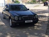 Mercedes-Benz E 320 1999 годаfor4 500 000 тг. в Жанаозен