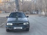 Volkswagen Golf 1992 года за 600 000 тг. в Семей