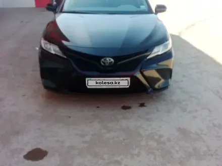 Toyota Camry 2020 года за 13 000 000 тг. в Балхаш