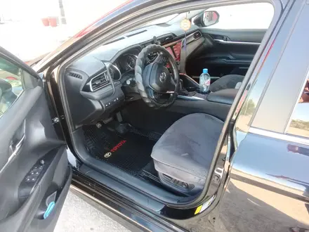 Toyota Camry 2020 года за 13 000 000 тг. в Балхаш – фото 4