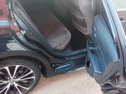 Toyota Camry 2020 года за 13 000 000 тг. в Балхаш – фото 5