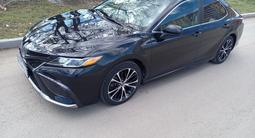 Toyota Camry 2020 года за 15 000 000 тг. в Костанай