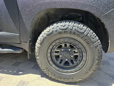 Toyota Land Cruiser 2012 года за 28 432 100 тг. в Алматы – фото 19