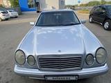 Mercedes-Benz E 240 1998 годаүшін2 100 000 тг. в Усть-Каменогорск – фото 2