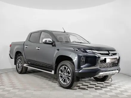 Mitsubishi L200 DC Invite+ 2022 года за 13 490 000 тг. в Костанай