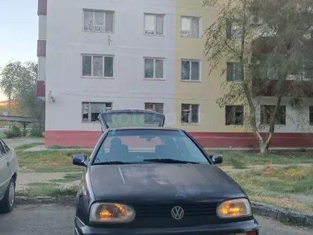 Volkswagen Golf 1997 года за 1 300 000 тг. в Атырау