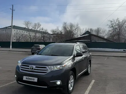 Toyota Highlander 2012 года за 11 900 000 тг. в Астана – фото 2