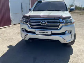 Toyota Land Cruiser, 2016