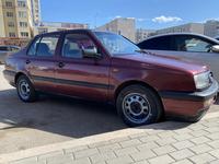 Volkswagen Vento 1993 годаүшін1 000 000 тг. в Астана