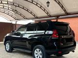 Toyota Land Cruiser Prado 2021 годаfor29 000 000 тг. в Актобе – фото 3