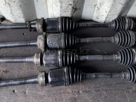 Привод на Toyota Camry 30 2.4л за 50 000 тг. в Алматы