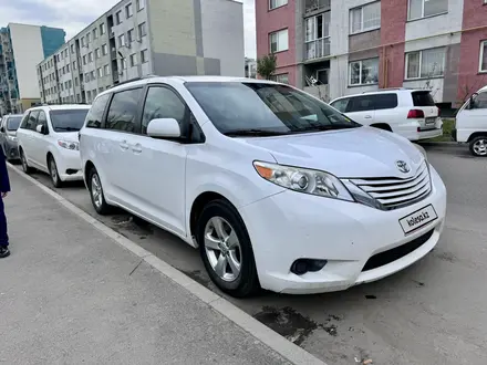 Toyota Sienna 2016 года за 17 000 000 тг. в Алматы – фото 9