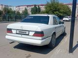 Mercedes-Benz E 220 1994 года за 900 000 тг. в Актобе – фото 3