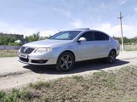 Volkswagen Passat 2005 годаүшін3 400 000 тг. в Актобе