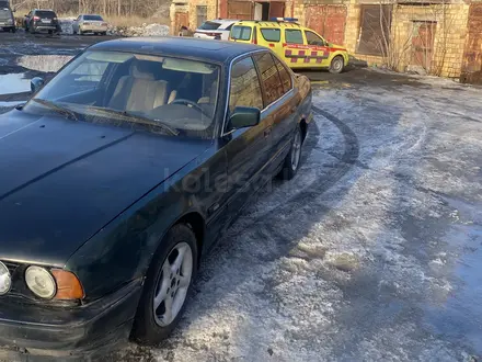 BMW 520 1991 года за 800 000 тг. в Караганда – фото 2