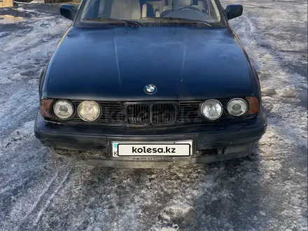 BMW 520 1991 года за 800 000 тг. в Караганда