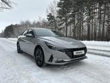 Hyundai Elantra 2022 года за 11 400 000 тг. в Петропавловск – фото 2