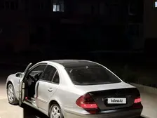 Mercedes-Benz E-Class, 2002