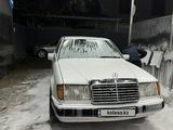 Mercedes-Benz E 200 1991 годаүшін3 500 000 тг. в Алматы – фото 4