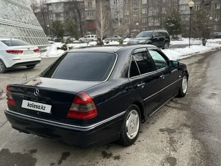 Mercedes-Benz C 220 1997 года за 3 600 000 тг. в Алматы – фото 6