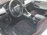 Toyota RAV4 2021 года за 13 800 000 тг. в Туркестан – фото 4
