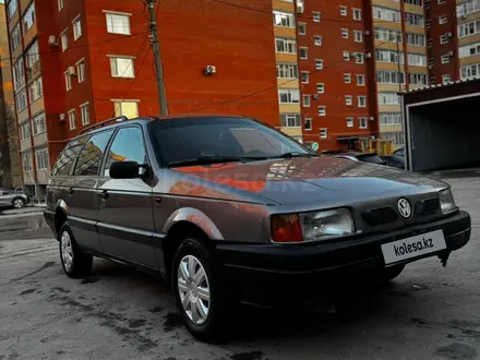 Volkswagen Passat 1991 года за 1 400 000 тг. в Костанай – фото 4