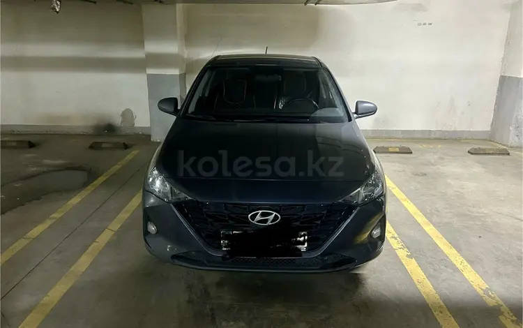 Hyundai Accent 2022 годаүшін7 900 000 тг. в Астана