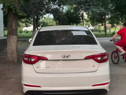 Hyundai Sonata 2015 года за 5 000 000 тг. в Тараз – фото 2