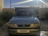 Opel Vectra 1994 годаfor850 000 тг. в Мангистау