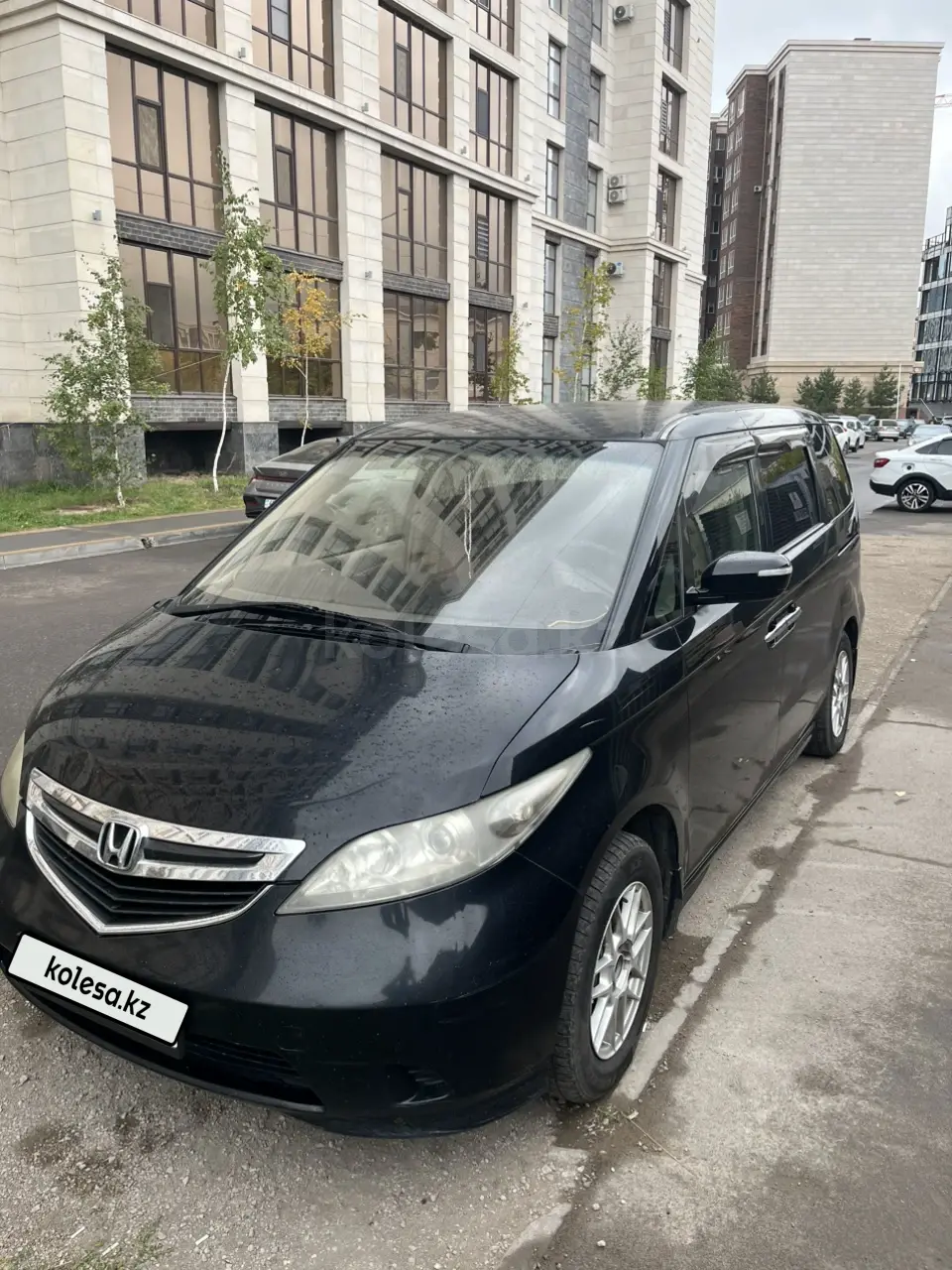 Honda Elysion, 2004