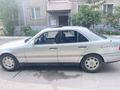 Mercedes-Benz C 220 1994 года за 1 700 000 тг. в Караганда – фото 2