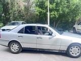 Mercedes-Benz C 220 1994 года за 1 700 000 тг. в Караганда