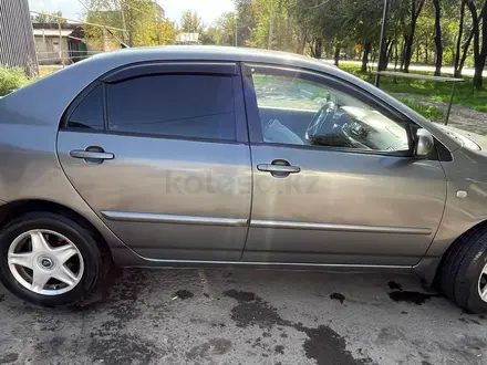 Toyota Corolla 2004 года за 2 900 000 тг. в Алматы – фото 6
