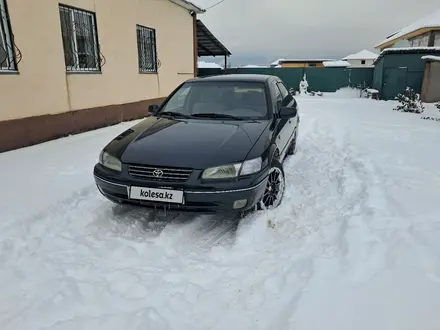 Toyota Camry 1998 года за 3 200 000 тг. в Алматы