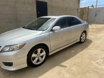 Toyota Camry 2010 года за 5 300 000 тг. в Жанаозен – фото 3