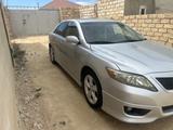 Toyota Camry 2010 годаүшін5 300 000 тг. в Жанаозен – фото 2