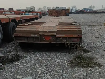CIMC  Полуприцеп низкорамный трал 2012 года за 7 500 000 тг. в Алматы – фото 3