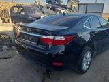 Lexus ES 300h 2013 годаүшін400 000 тг. в Астана
