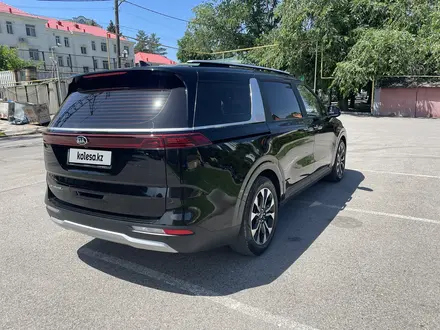 Kia Carnival 2020 года за 20 500 000 тг. в Алматы – фото 4