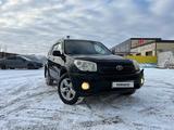 Toyota RAV4 2004 года за 5 399 000 тг. в Рудный – фото 2