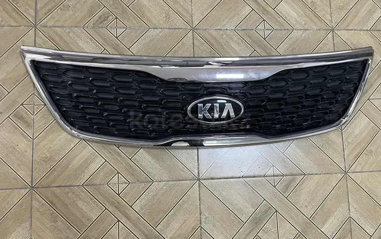 Решетка радиатора Kia Sorento XM 2012-2014 за 55 000 тг. в Алматы