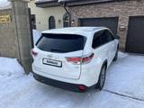 Toyota Highlander 2015 года за 16 500 000 тг. в Петропавловск – фото 2