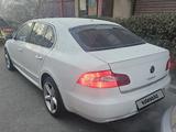 Skoda Superb 2013 года за 4 100 000 тг. в Алматы – фото 4