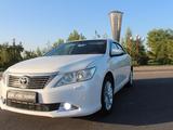 Toyota Camry 50 , без водителя в Шымкент