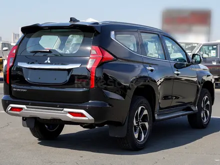 Mitsubishi Montero 2026 года за 12 063 150 тг. в Алматы – фото 13