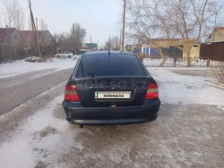 Opel Vectra 1998 года за 1 300 000 тг. в Актобе – фото 2