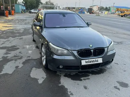 BMW 530 2004 года за 5 000 000 тг. в Есик – фото 3