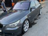 BMW 530 2004 годаfor5 000 000 тг. в Есик