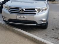 Toyota Highlander 2013 года за 9 000 000 тг. в Жанаозен