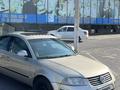 Volkswagen Passat 2004 года за 1 900 000 тг. в Шымкент – фото 9